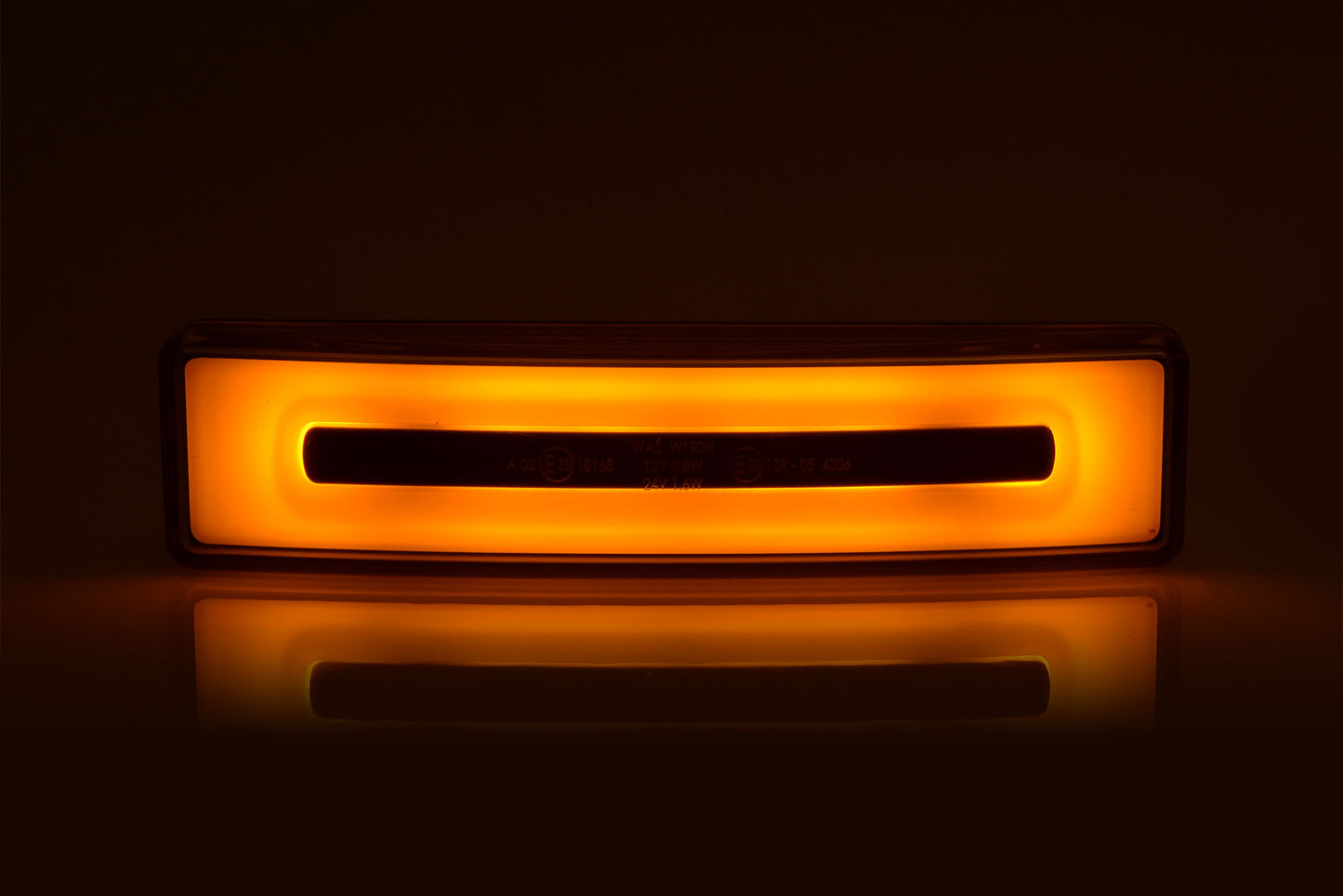 LED Светодиоден Габарит За Сенник На Скания Scania, С Букса, Оранжев, Е-Mark, Ефект Неон, 12V-24V
