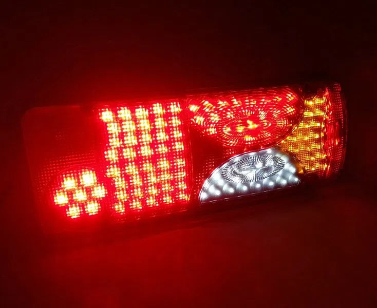 Комплект Задни Диодни LED  Стопове - 400mm x 150mm x 85mm 24V - с букса - подходящи за Камион Тир Ремарке Каравана Платформа