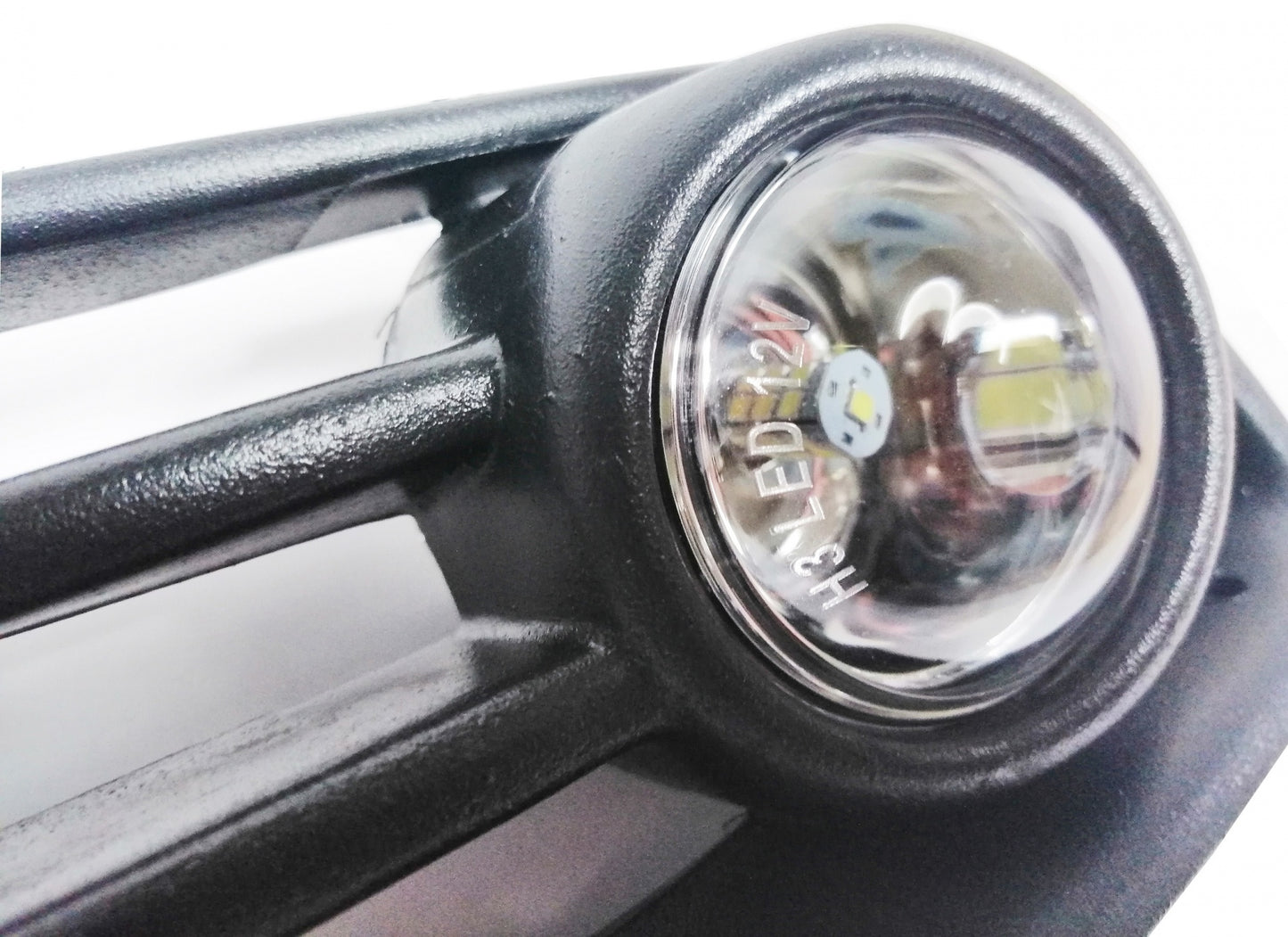 Комплект за директно заместване, халогени с решетки и LED крушки , фарове за мъгла за VW Volkswagen Фолксваген GOLF Голф 4 MK4 97-02