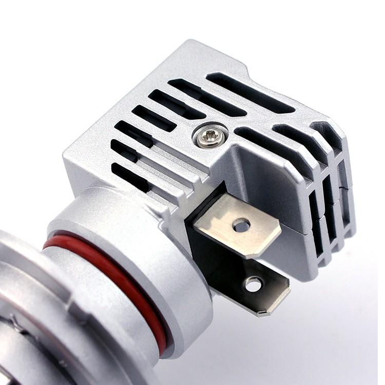 Комплект Умалени Мини LED Диодни Крушки М3 H7 Х7 12V 24V 50W 5000lm за Трактори Мотоциклети Мотори Автомобили