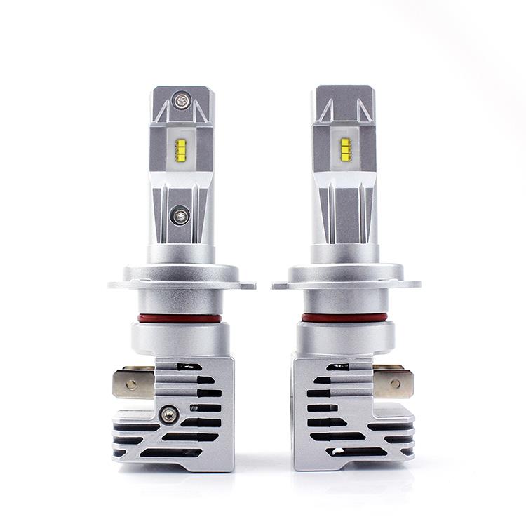 Комплект Умалени Мини LED Диодни Крушки М3 H7 Х7 12V 24V 50W 5000lm за Трактори Мотоциклети Мотори Автомобили