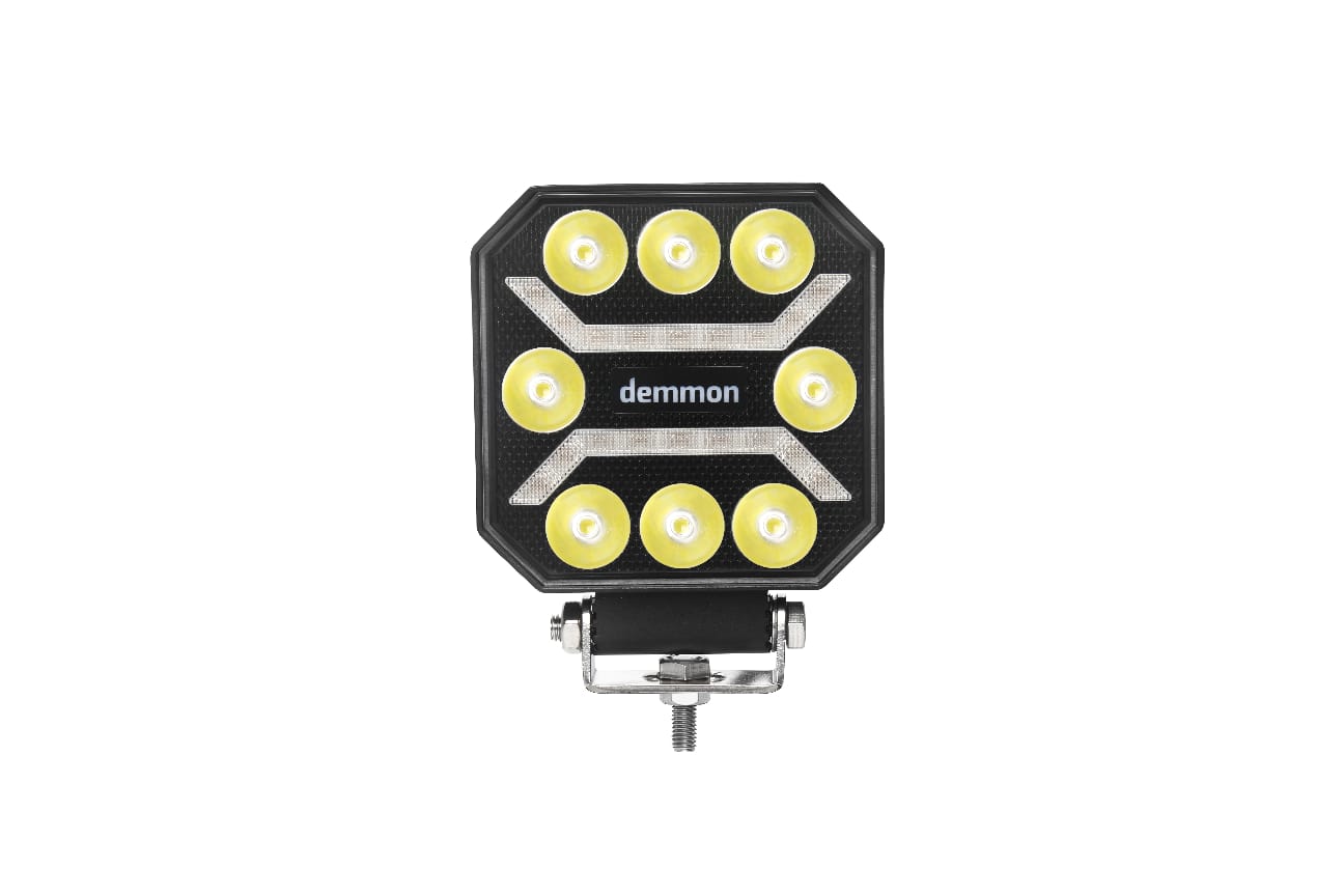 Универсална мощна LED диодна лампа халоген бяла светлина 27W 12V - 24V за камион трактор ролбар АТВ джип земеделски и селскостопански машини и др. 110 x 110 x 37 mm E-mark E9