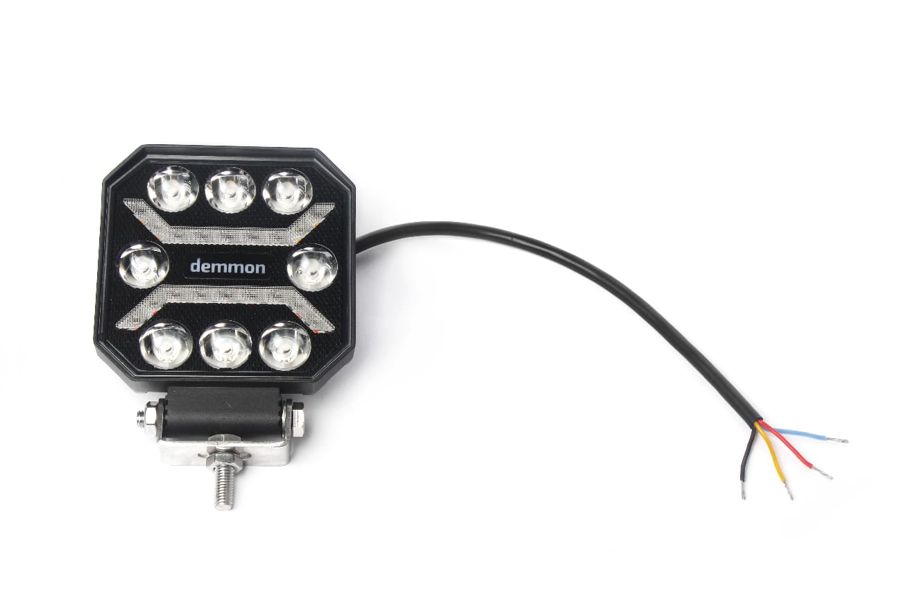 Универсална мощна LED диодна лампа халоген бяла светлина 27W 12V - 24V за камион трактор ролбар АТВ джип земеделски и селскостопански машини и др. 110 x 110 x 37 mm E-mark E9