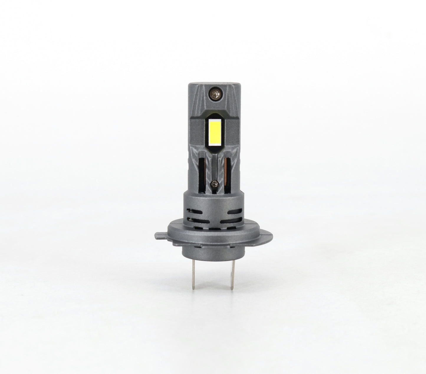 Комплект от 2 броя Умалени Мини LED Диодни Крушки E4S H7 H18 Х7 Х18 12V 50W 15000lm за Автомобил Мотоциклет Трактор Камион Бус и др.