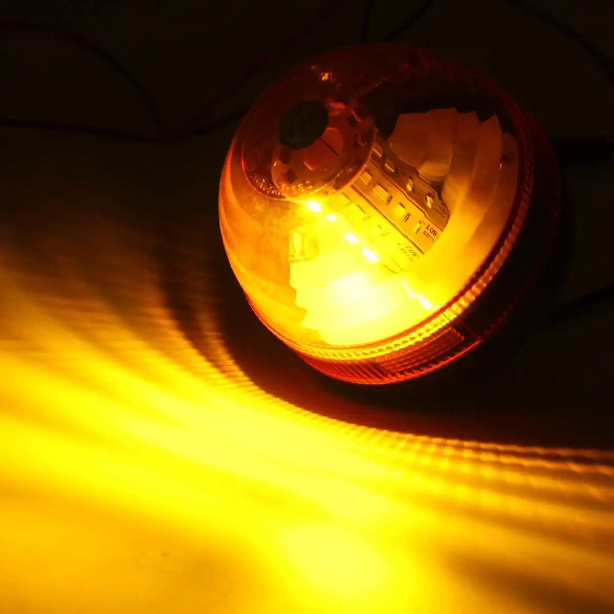 LED Аварийна Сигнална Лампа Маяк Буркан Оранжева Жълта 12V - 24V за трактори комбайни репатраци снегорини аварийни автомобили и др. Е-Mark E9