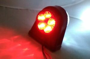 Комплект от 2 броя -12-V24V LED Гумени Диодени Странични Маркери Рогчета Светлини За Камион Ремарке Платформа Червено-Бяло