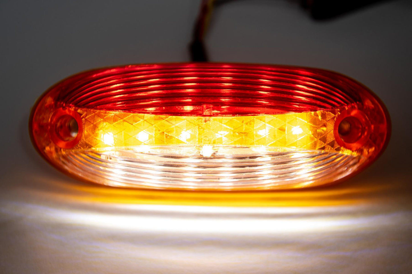 Комплект 2 броя LED Светодиоден Страничен Габарит, Оранжев, Бял, Червен цвят, 125mm x 44mm, 24V