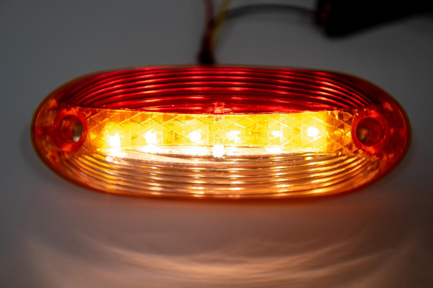 Комплект 2 броя LED Светодиоден Страничен Габарит, Оранжев, Бял, Червен цвят, 125mm x 44mm, 24V