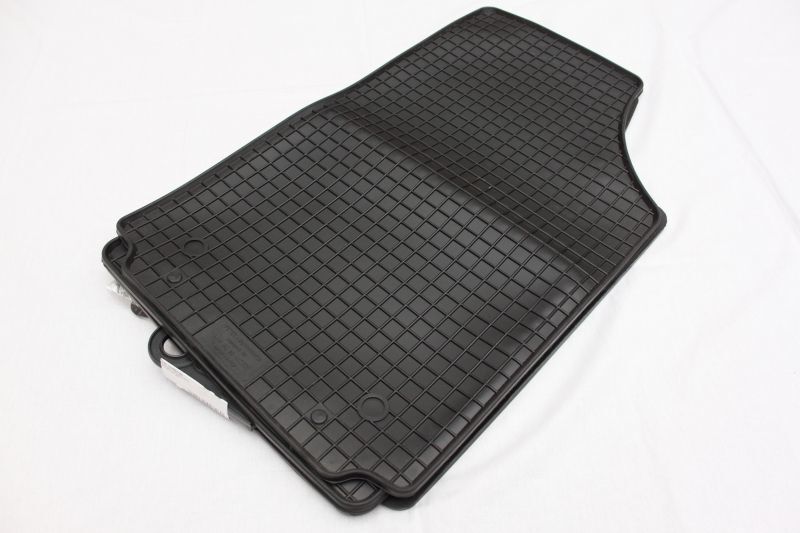 Гумени стелки за AUDI A2 (2000-2005)