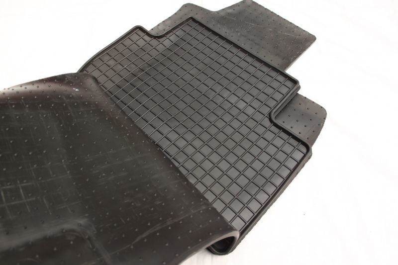 Гумени стелки за PEUGEOT 4007 / CITROEN C-CROSSER (2007+)