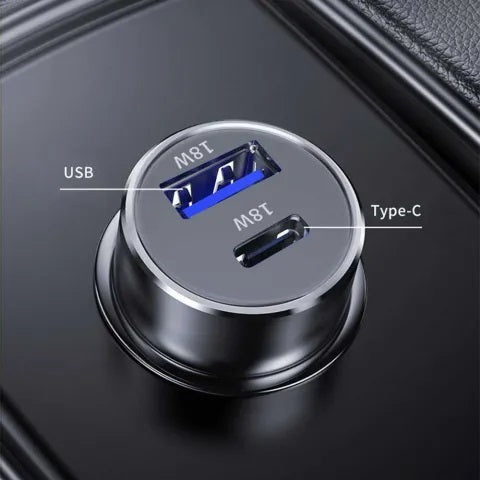 Универсално USB Зарядно За Автомобил, 2x18W, 3 A, Метален Корпус, 12V - 24V, Сребрист Цвят, Подсветка Синя LED Светлина, USB + Type C, Бързо Зареждане