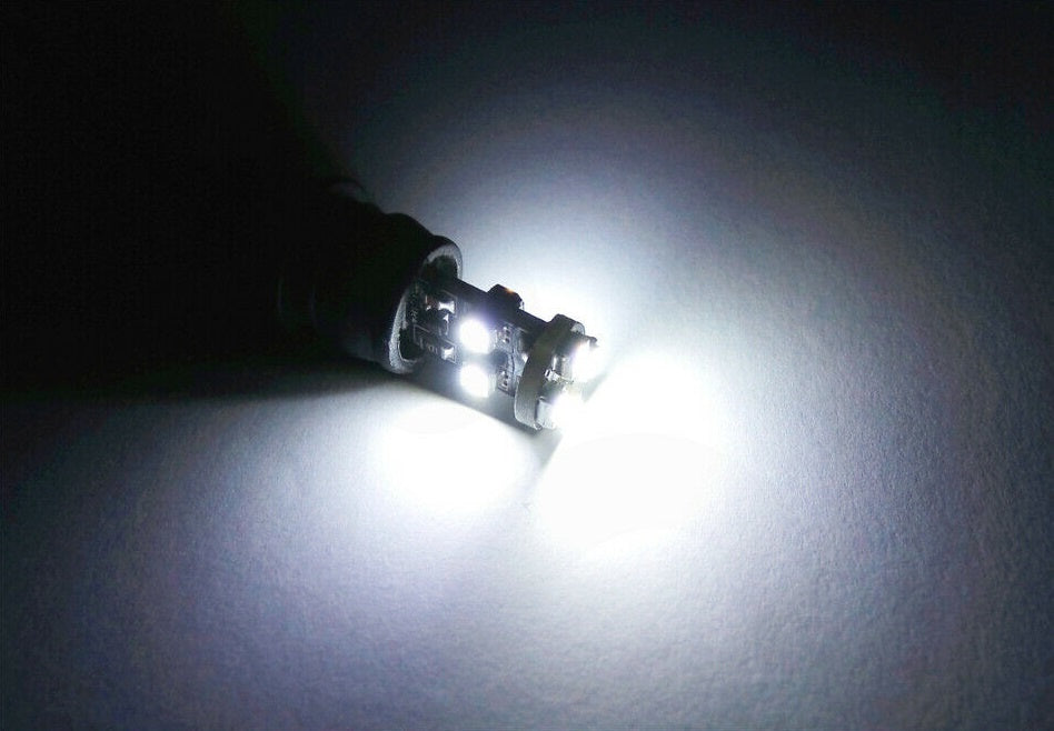 Комплкет от 2 броя LED  Диодни Крушки За Габарит Т10 W5W 8 SMD 12V Canbus - Error free Без грешки в Блистер