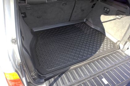 Гумирана стелка за багажник за BMW X5 E53 (2000-2007)