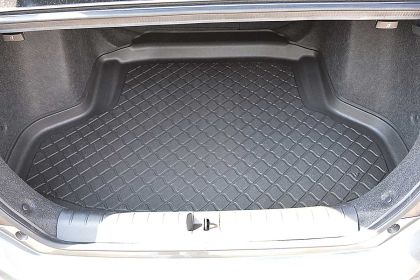 Гумирана стелка за багажник за Honda Civic X (2017-2022) Sedan Limousine