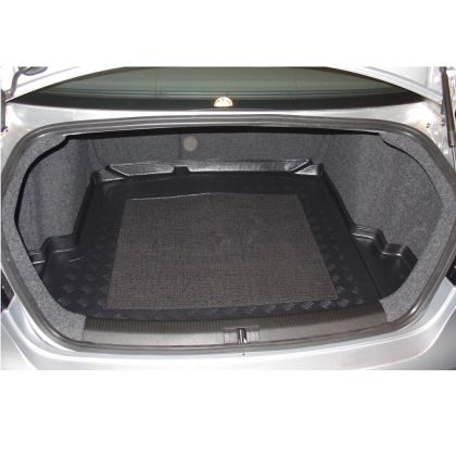 Стелка за багажник за Volkswagen Caddy Life Mt (2004-2010) / Caddy Comfortline Mt / Trendline MCombi (2010) - 5 seats boot walls insulated with bars behind 2 row separating luggage compartment