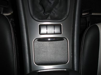 Капаче за централната конзола на Mercedes W203 / C203 C-CLASS (2001-2008) дължина: 9 СМ