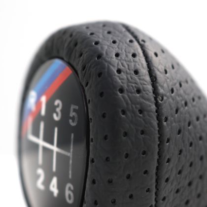 Топка за скоростен лост за BMW с 6 скорости - черна кожа със сини и червени черти //M