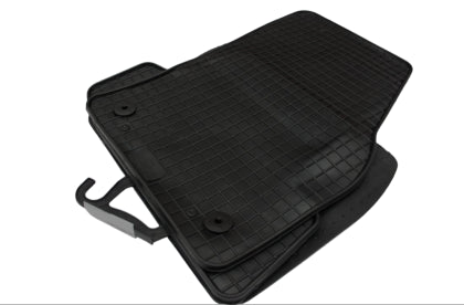 Гумени стелки за Audi Q2 (2016+)