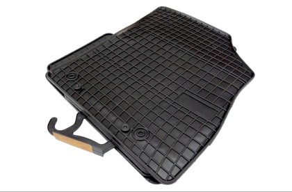 Гумени стелки за OPEL Astra K (2015-2021)