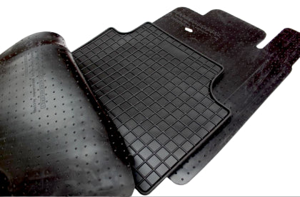 Гумени стелки за Alfa Romeo Giulia (2016+)