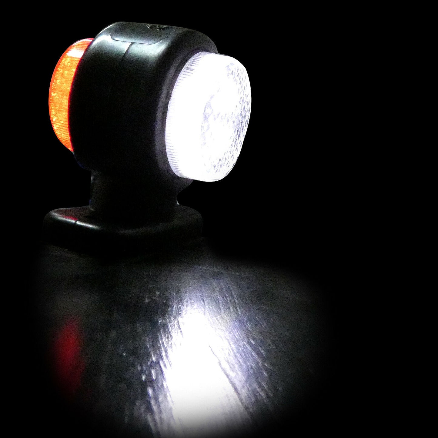 2 броя 12V LED Гумени Странични Рогчета Маркери - габаритни светлини за камион тир ремарке - 85мм х 80мм бяло-червено