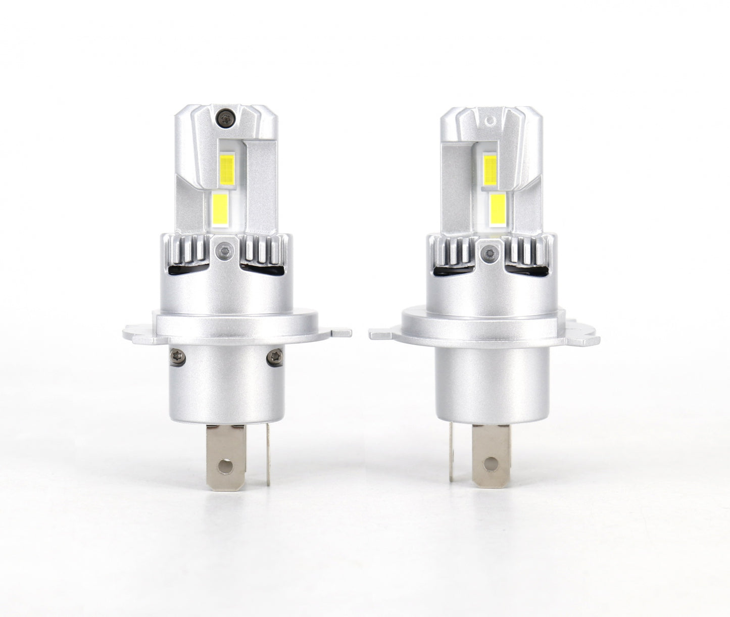 Комплект от 2 броя Умалени Мини LED Диодни Крушки E4P H4 Х4 12V 50W 15000lm за Автомобил Мотоциклет Трактор Камион Бус и др.