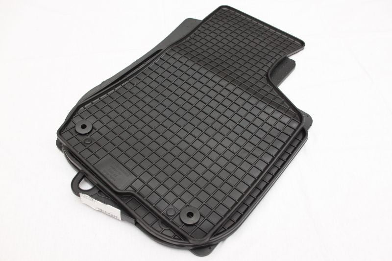 Гумени стелки за AUDI А3 8L (1996-2003)