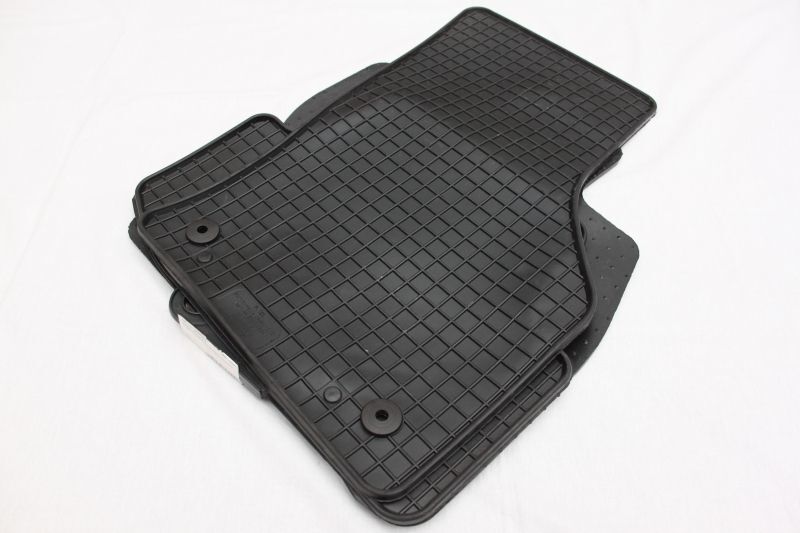 Гумени стелки за Ауди А3 Sportback 5 врати (2013+)