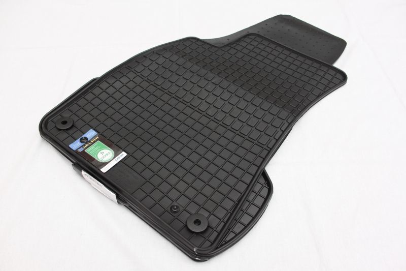 Гумени стелки за Ауди А4 Б6/Б7 (2001-2008) седан, комби