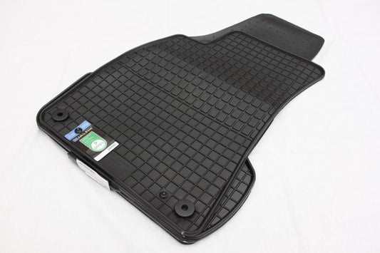 Гумени стелки за Ауди А4 Б6/Б7 (2001-2008) седан, комби