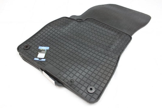 Гумени стелки за Audi Q7 (2014+)