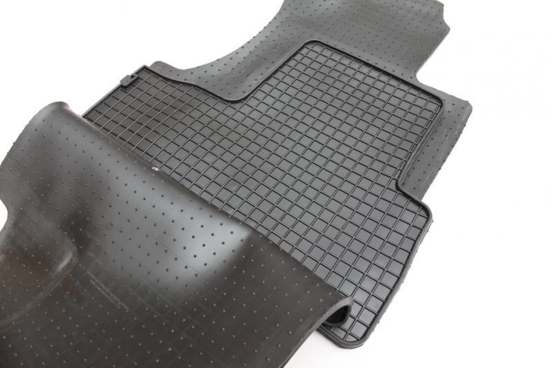 Гумени стелки за HONDA CR-V (2006-2012)