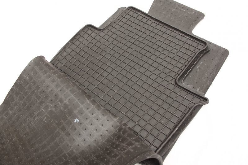 Гумени стелки за HONDA LEGEND (2006+)