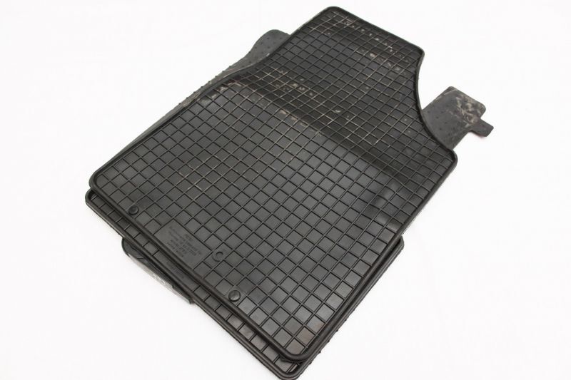 Гумени стелки за HYUNDAI i10 (2008-2013)