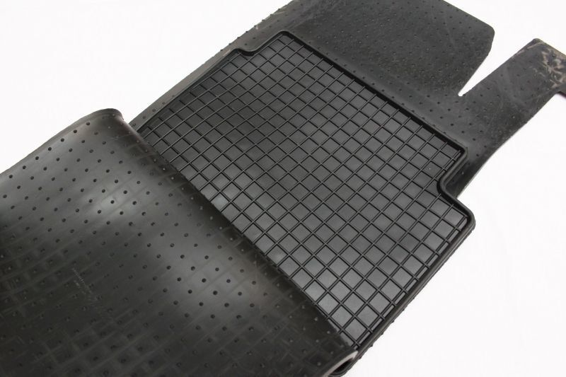 Гумени стелки за HYUNDAI i10 (2008-2013)