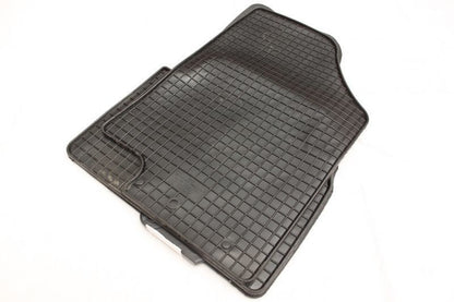 Гумени стелки за HYUNDAI IX20 / KIA VENGA (2010+)