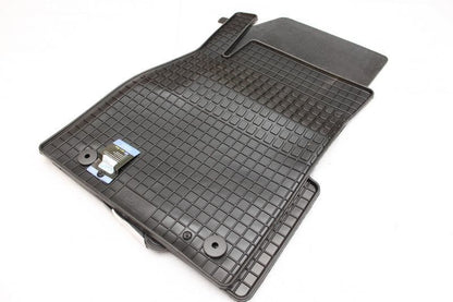 Гумени стелки за Opel Insignia сled 11/2008 / Opel Insignia Sports Tourer сled 02/2009 / Chevrolet Malibu сled 06/2012 специално за модела (2008+)