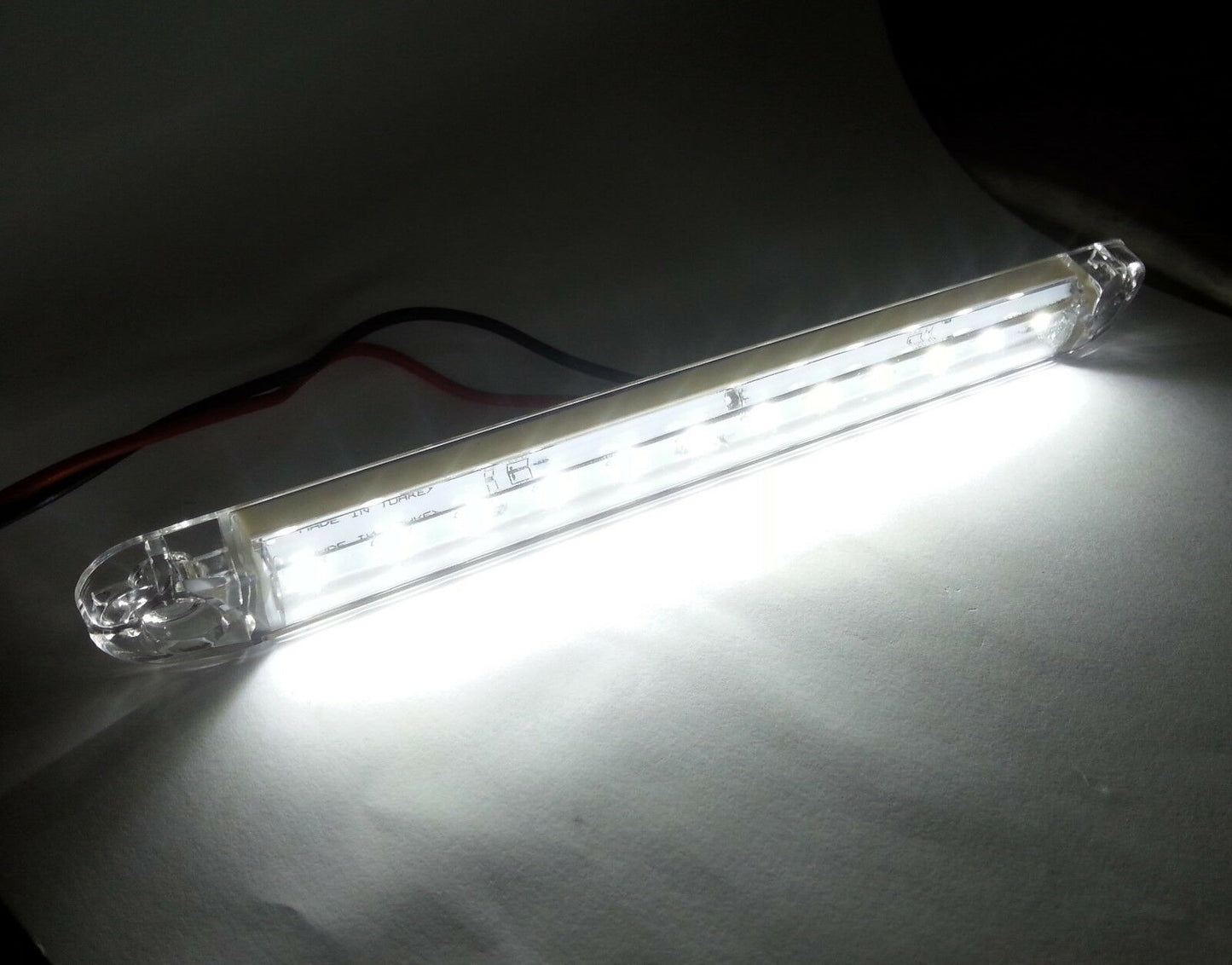 LED Бял Диоден Маркер Габарит Токос със 12 светодиода за камион ремарке бус ван каравана платформа 12V-24V