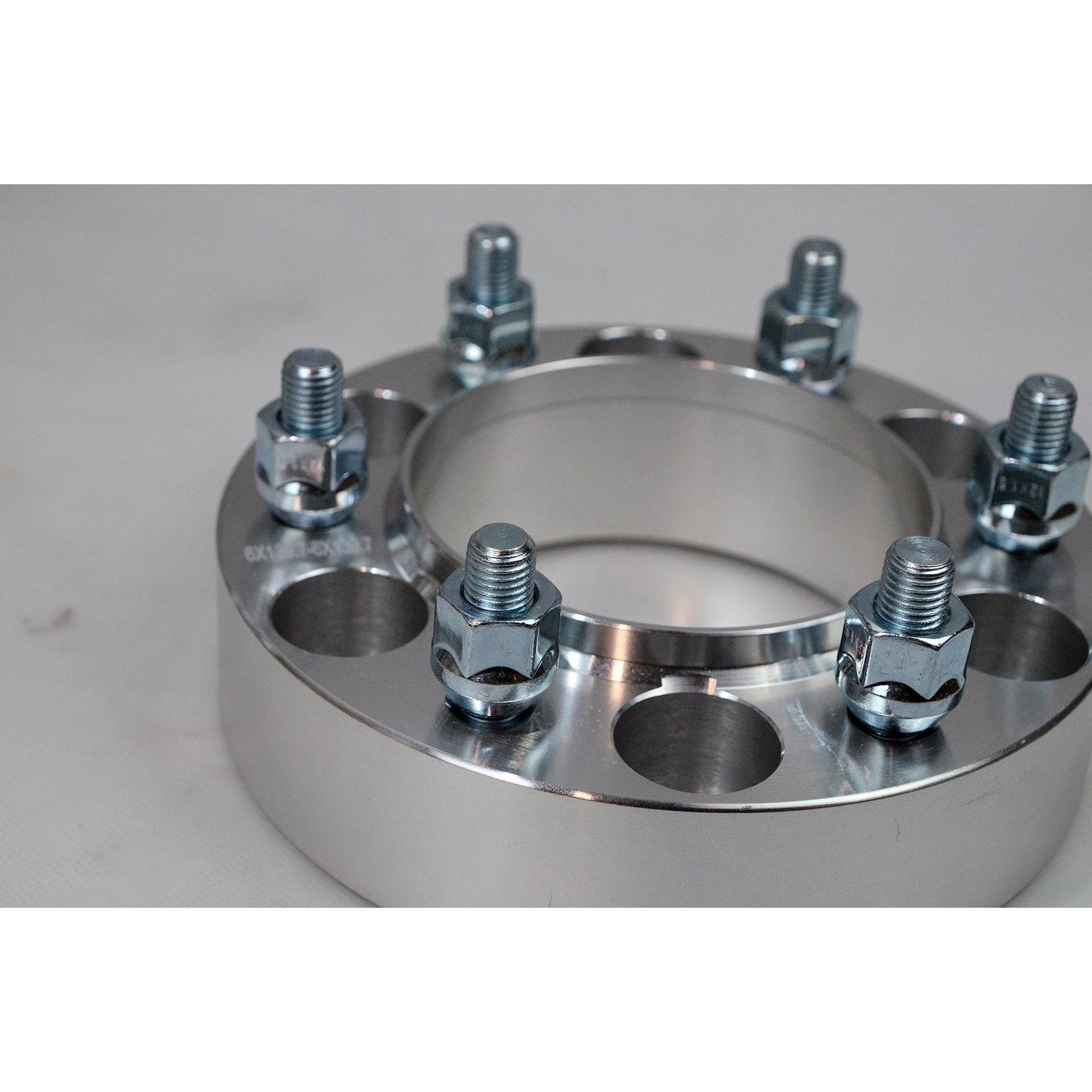 Дистанционни фланци за джанти 6x139,7 40мм 106,1 M12x1,5mm - 4БР - За Toyota J90, J120, Hilux