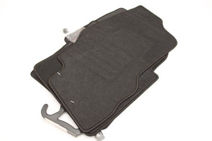 Мокетни стелки за MITSUBISHI Space Star (1998-2005)