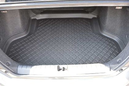 Гумирана стелка за багажник за Honda Civic X (2017-2022) Sedan Limousine