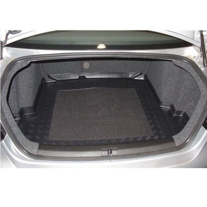 Стелка за багажник за Volkswagen Caddy Life Mt (2004-2010) / Caddy Comfortline Mt / Trendline MCombi (2010) - 5 seats boot walls insulated with bars behind 2 row separating luggage compartment