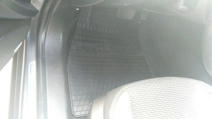 Гумени стелки за OPEL Insignia (2008-2017) / CHEVROLET Malibu (2012-2016), марка Frogum