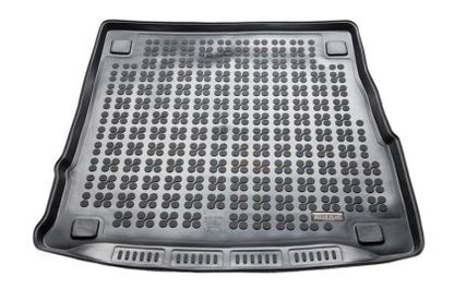 Гумена стелка за багажник за Alfa Romeo Stelvio (2017+) - Със субуфер в багажника - Rezaw Plast