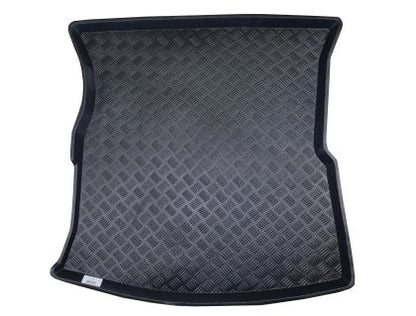 Стелка за багажник за Audi A4 B5 (1995-2001) - Седан - Със CD чейнджър