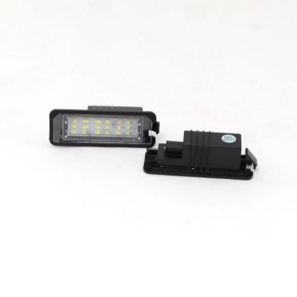 Плафони за задния номер за VW GOLF 5,6,7 CANBUS / POLO 6R / PASSAT 3C CC / - с 18 ярки диода, 76x27 mm