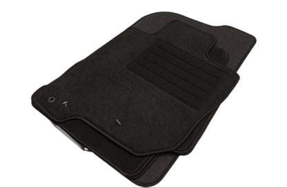 Мокетни стелки за MITSUBISHI L200 (2006-2015) - двойна кабина