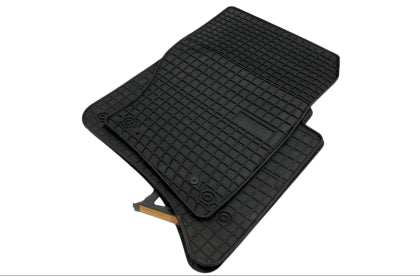 Гумени стелки за VW Touareg II / Porsche Cayenne II (2010-2018)