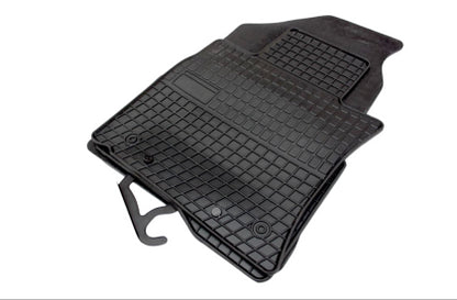 Гумени стелки за  Ssangyong Tivoli (2015+)