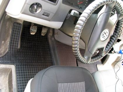 Гумени стелки за Vw Transporter T5 (2003-2015) / T6 (2015+) 3 местно, марка Petex